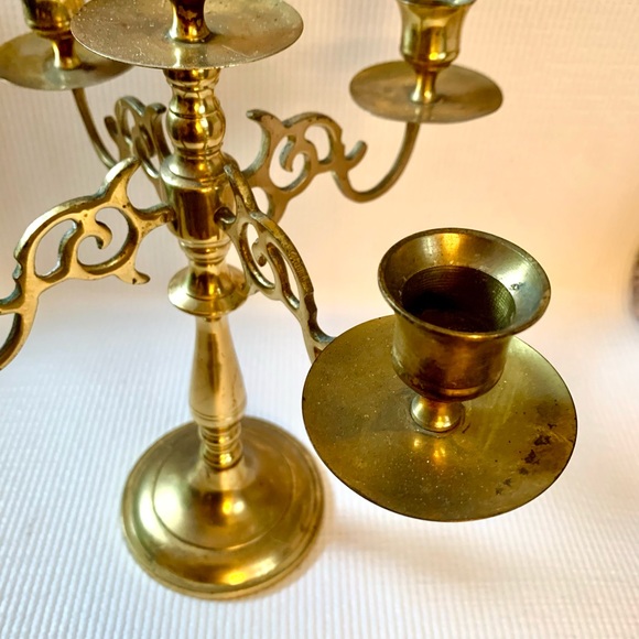 Vintage Shabby Chic Brass Candelabra 5 Arm Cottagecore - Picture 2 of 8